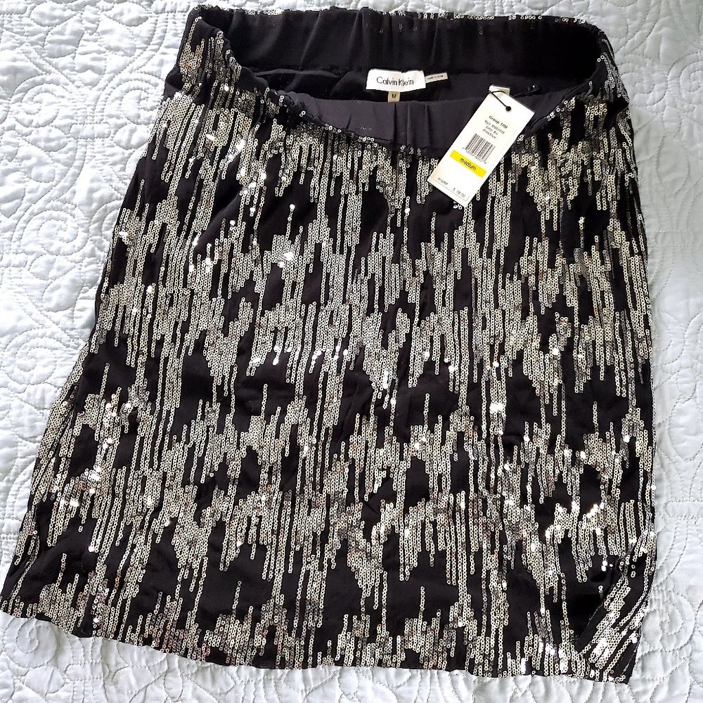 NWT Chic Calvin Klein Sequin Skirt, Sz Med